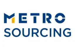 Logo Metro sourcing s modrým a žlutým textem na bílém pozadí.