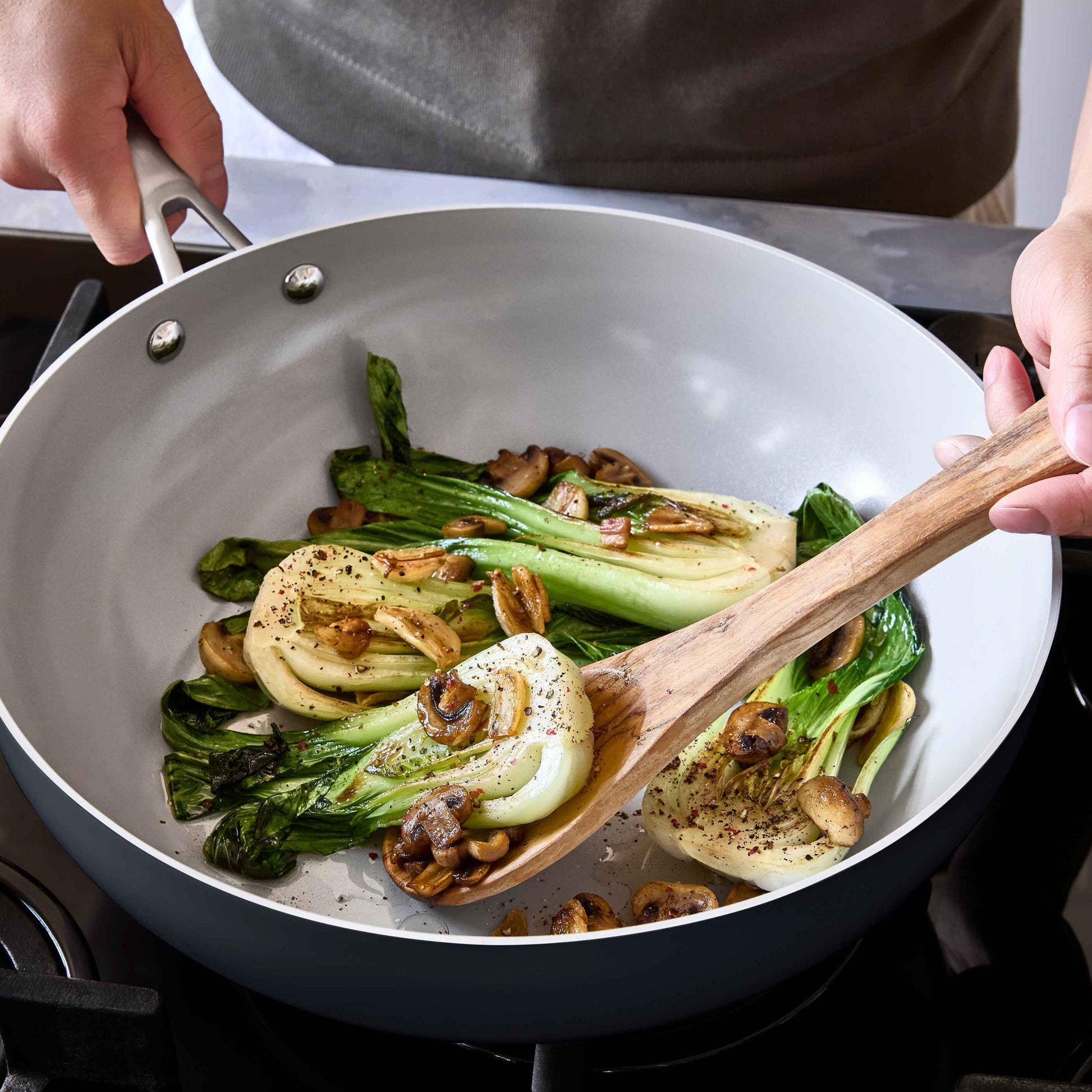 Wok pánev Vital s nepřilnavým keramickým povrchem Ø 30 cm tmavě šedá 30 cm / Tmavě šedá